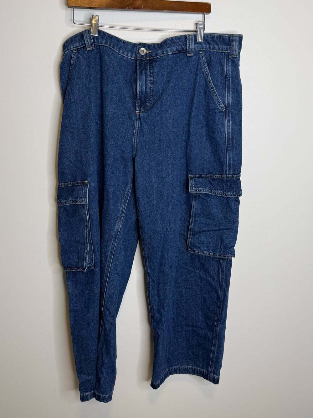 Everlane Dark Blue Relaxed Cargo Jeans size 33